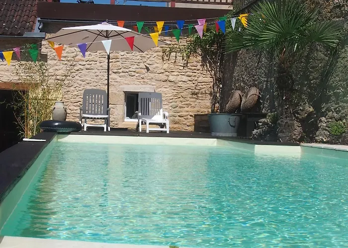 Atelier // Piscine A Debordement
